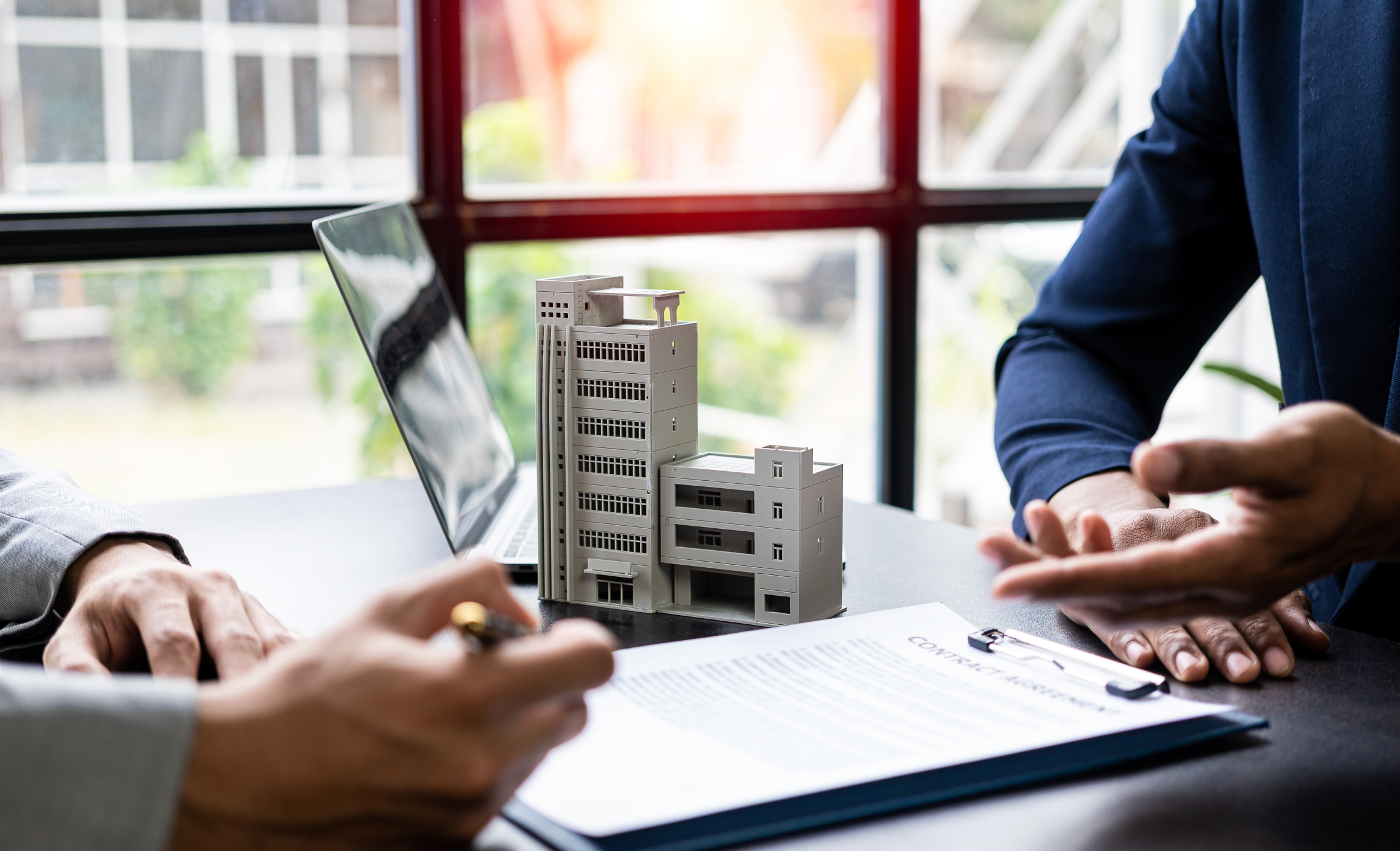 事業内容　会議